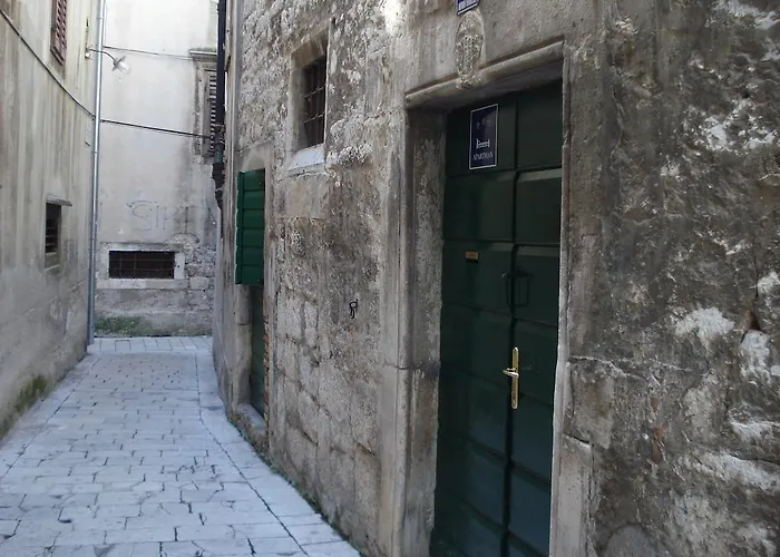 아파트 Andrea 시베니크